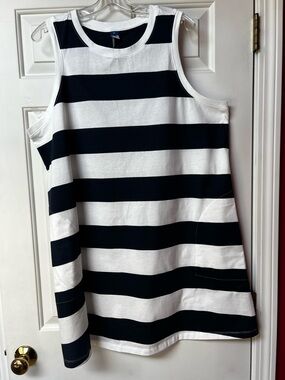 Old Navy Black and White Striped Women's Swim Coverup